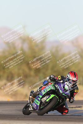 media/Nov-01-2025-CVMA (Sat) [[fc0f7531b8]]/Race 15- Formula 40 MW and LW/